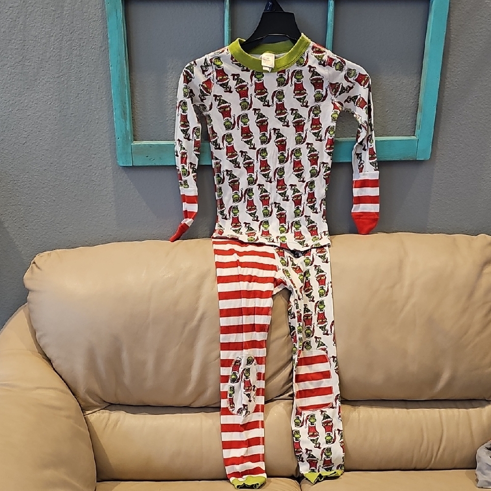 Hanna Anderson Grinch Pajama Set - Red and Green UNISEX